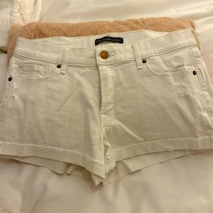 Abercrombie white stretchy shorts size 28 almost brand new